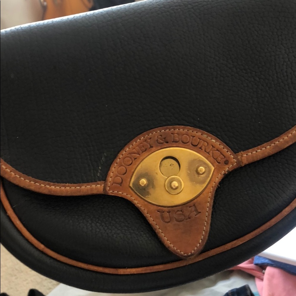 Vintage Dooney & Bourke Purse 👸🏽 Small leather